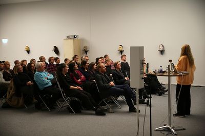 Rhea Dall, Direktør og kurator, UKS / Unge Kunstneres Samfund, Oslo