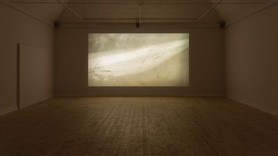 Ursula Nistrup, Cosmic Desert, Kunsthal Aarhus, 2019. Foto: Mikkel Kaldal